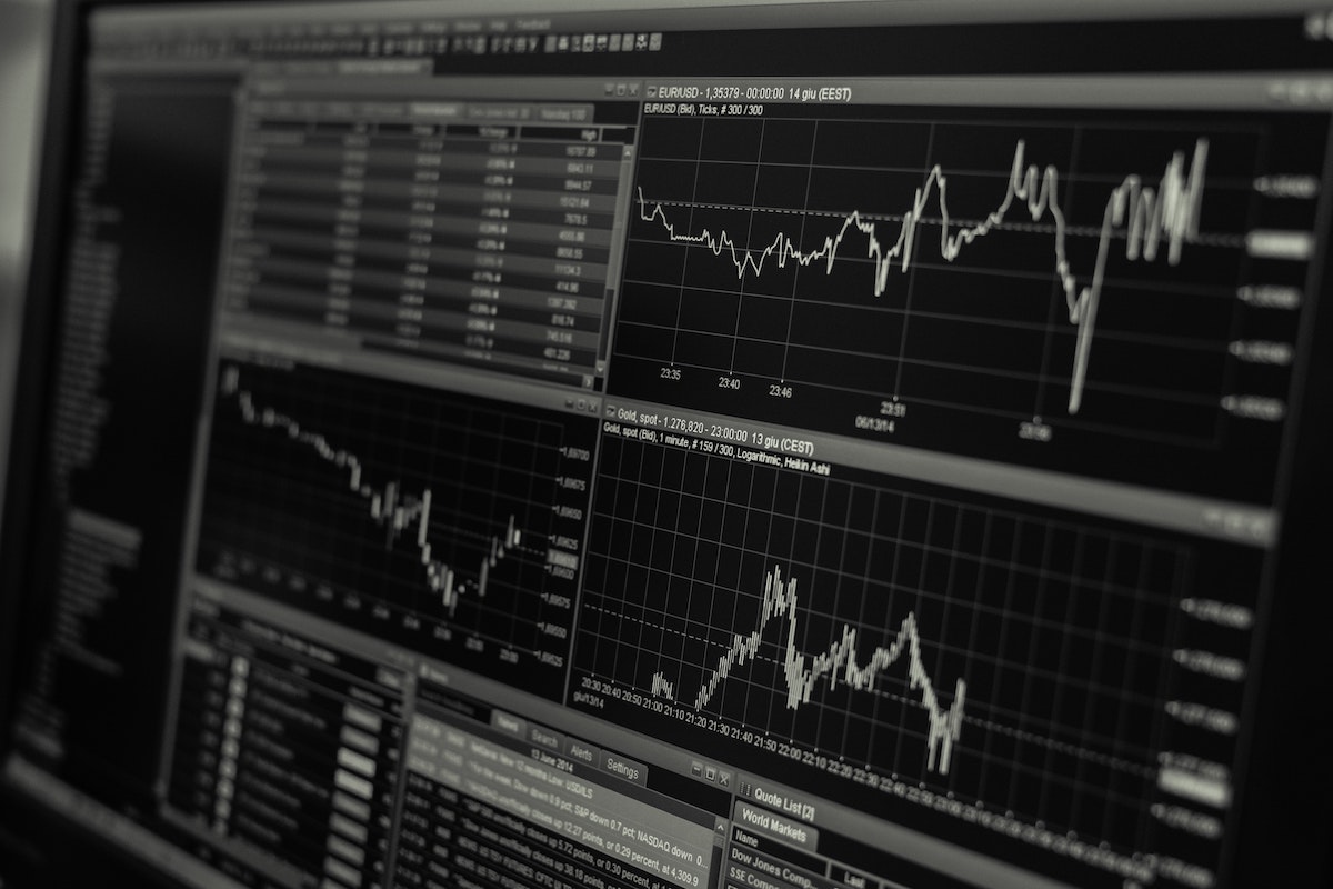 恐怖指数（VIX）を使って利益を得る方法